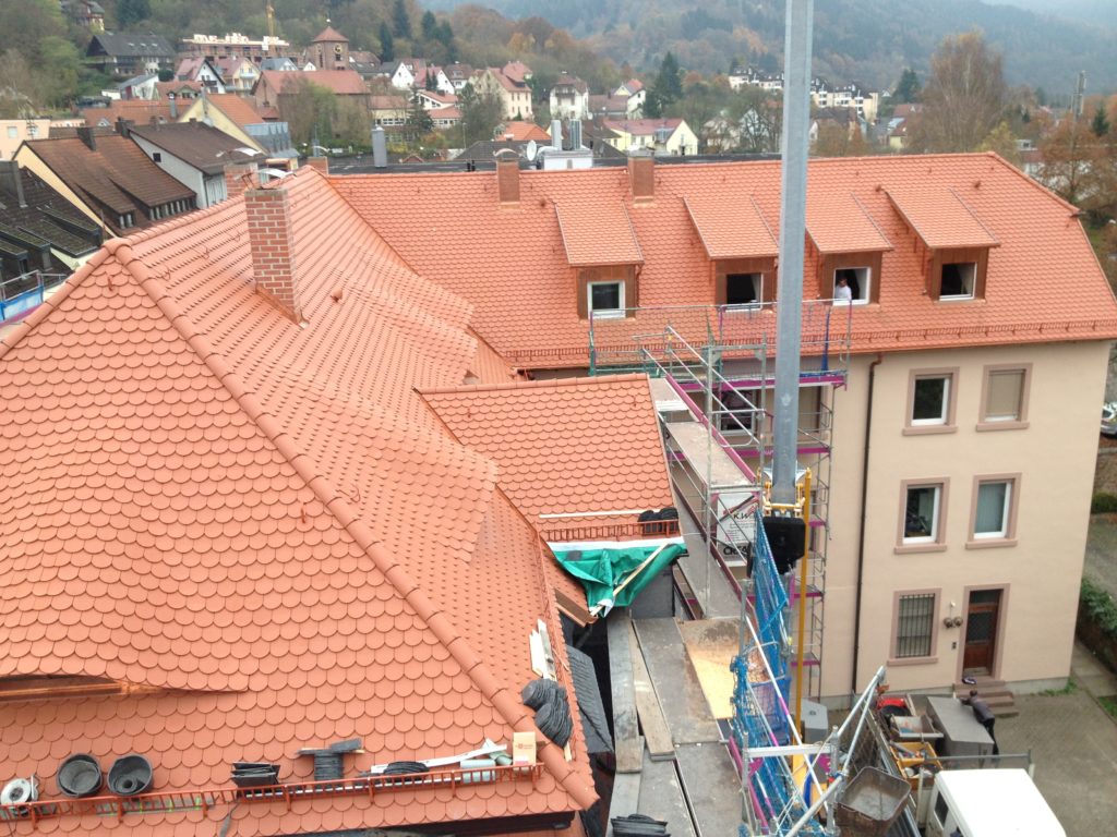 Architekturbüro Altmann Hubertusapotheke Lohr Blick auf das Dach